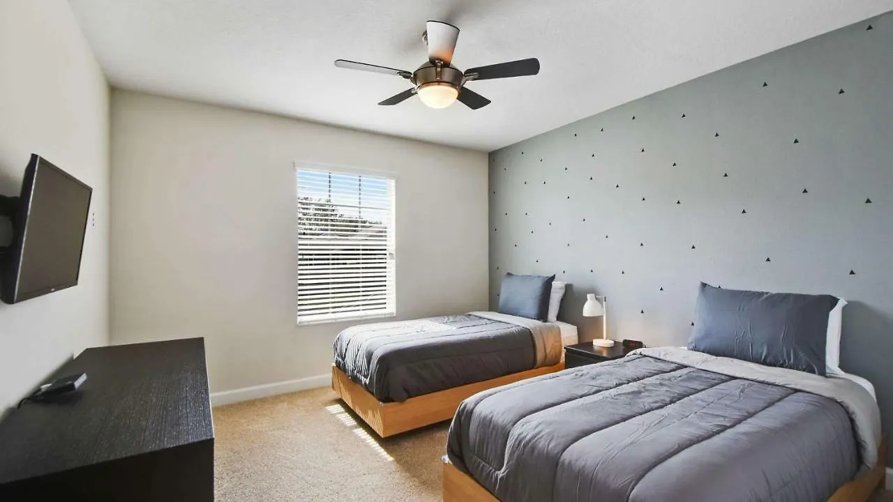 Regal Splendor Villa - 4 Bed At Championsgate Davenport Holiday home